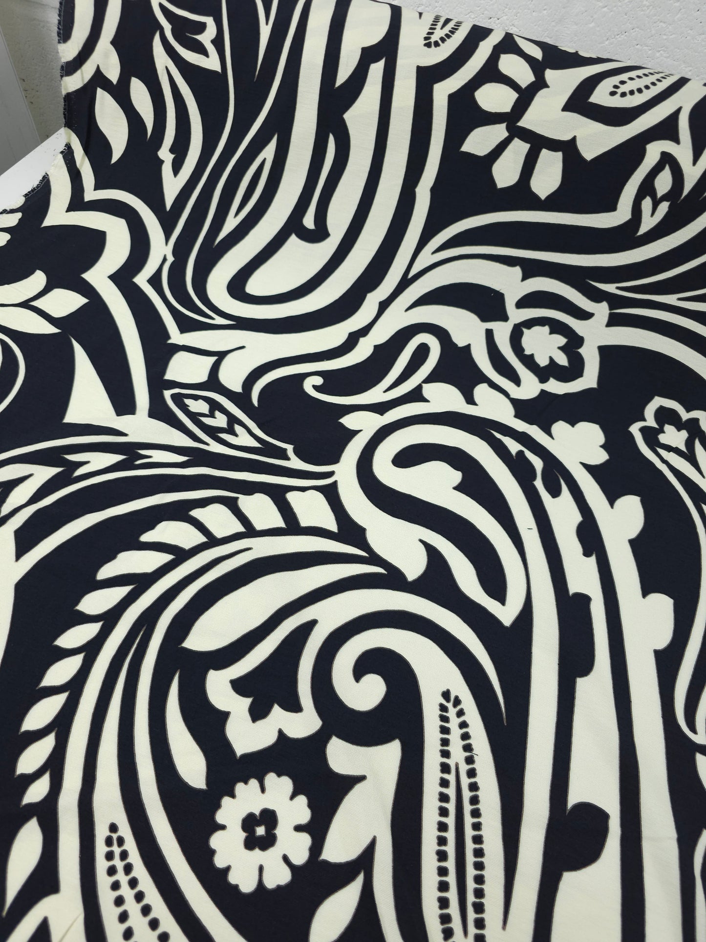 Cream/Black Large Paisley Floral Cotton Modal