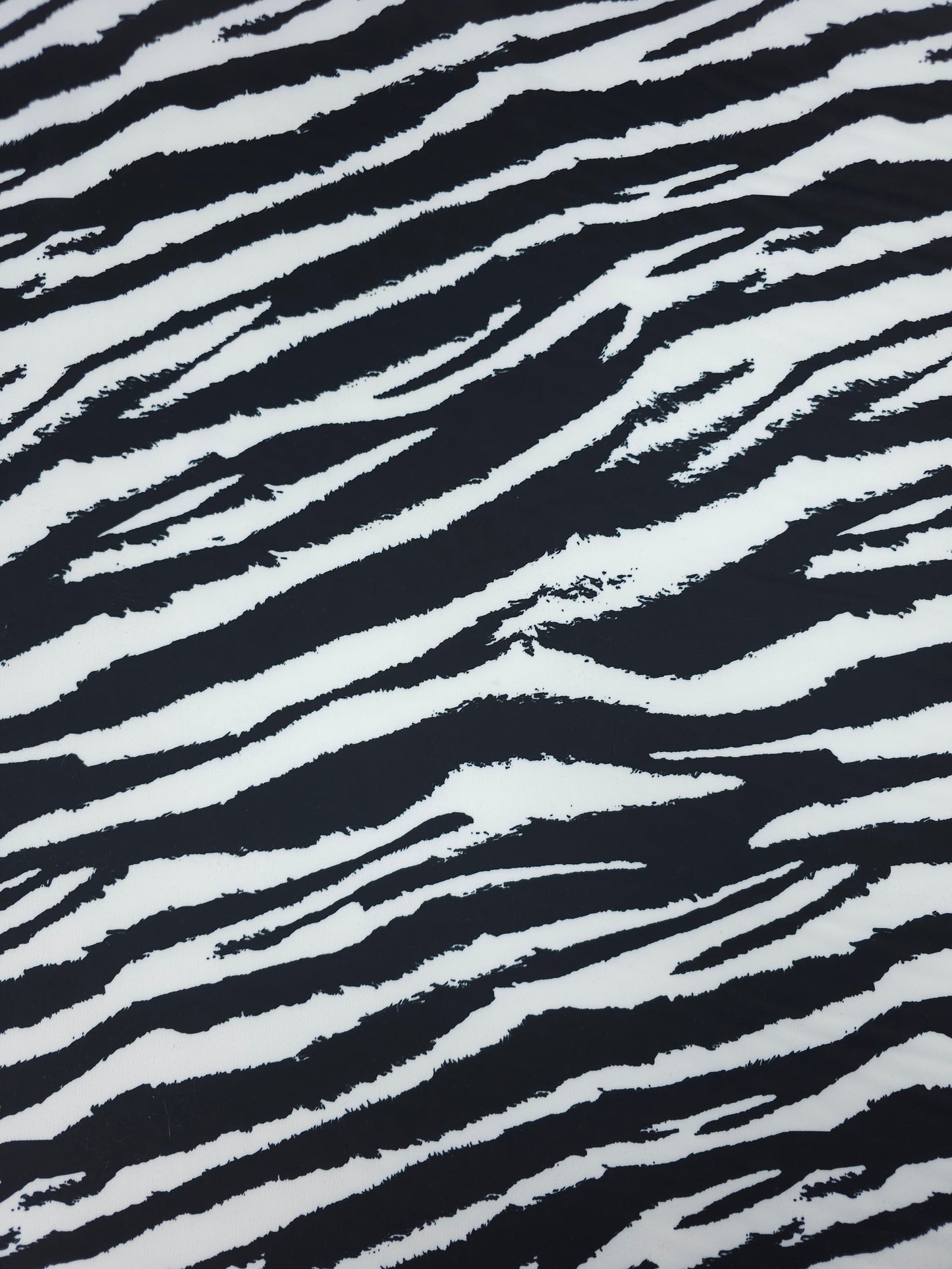 Black/White Zebra Stripe Crinkle Satin Stretch