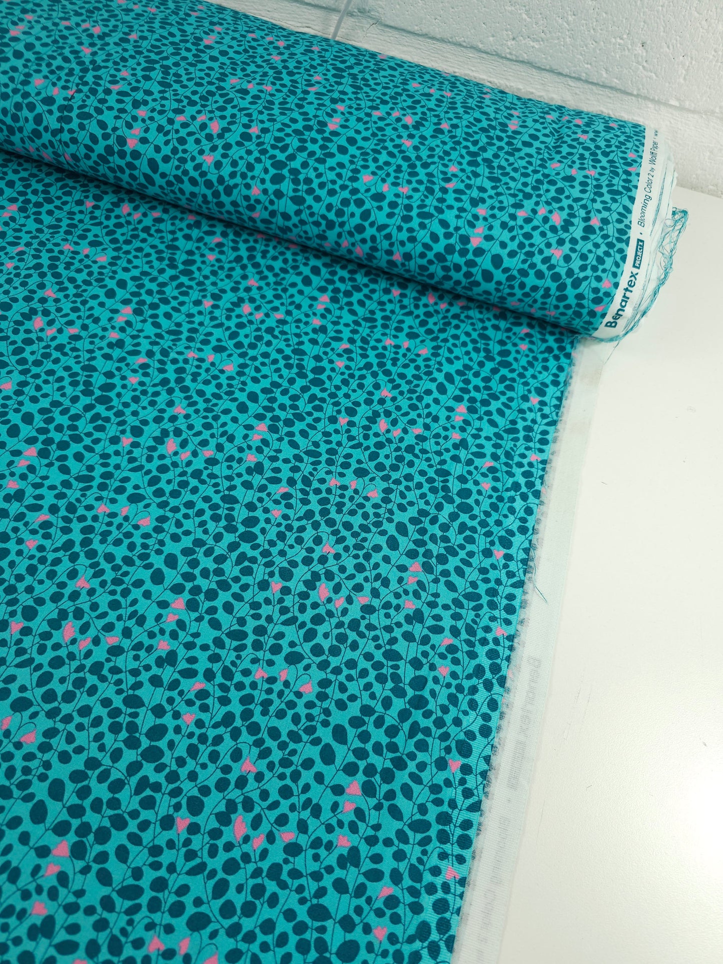 Teal/Pink Blooming Leaf Twine 100% Cotton - Benartex