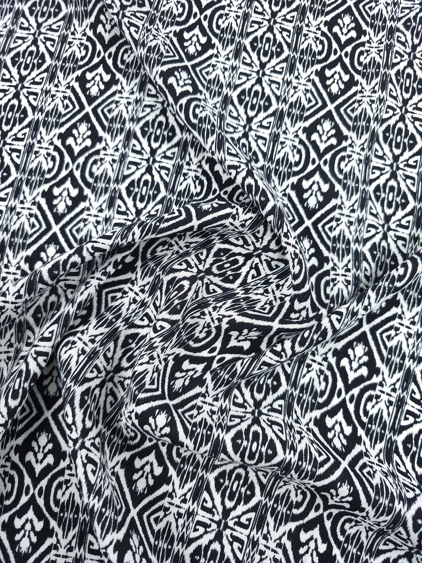 Black/White Static Damask Stripe Viscose Challis