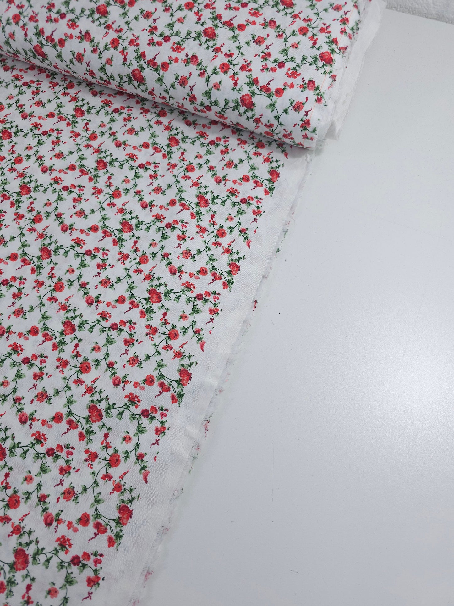 Red Ditsy Floral Twine 100% Cotton