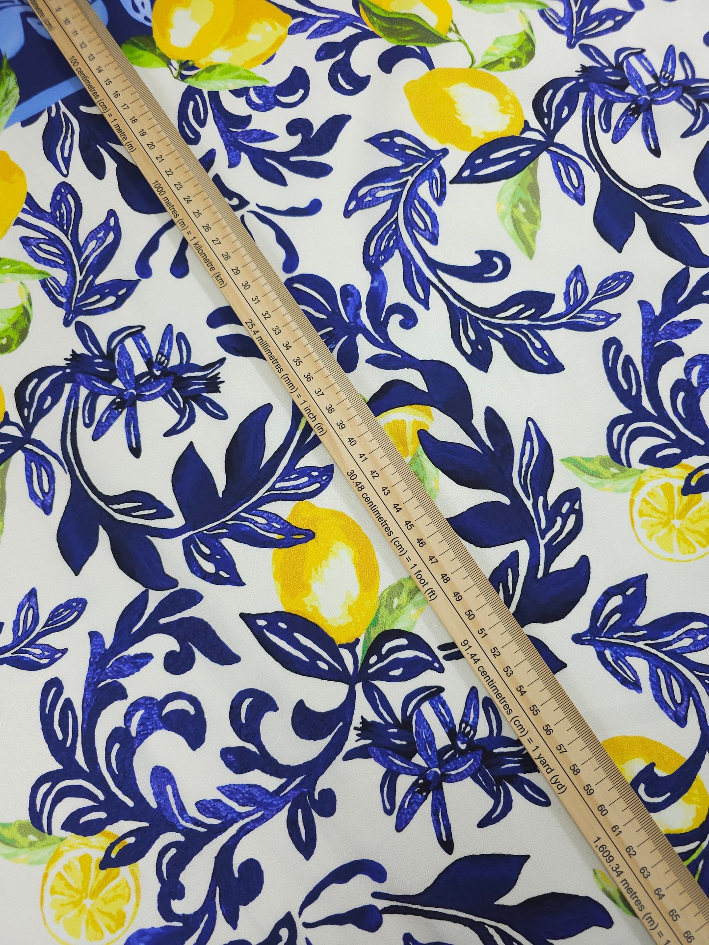 Blue/White Lemon Floral Lightweight Cotton - 1.70m Panel