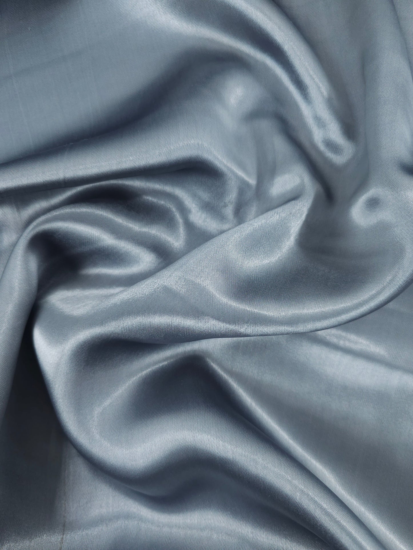 Deep Silver Liquid Satin
