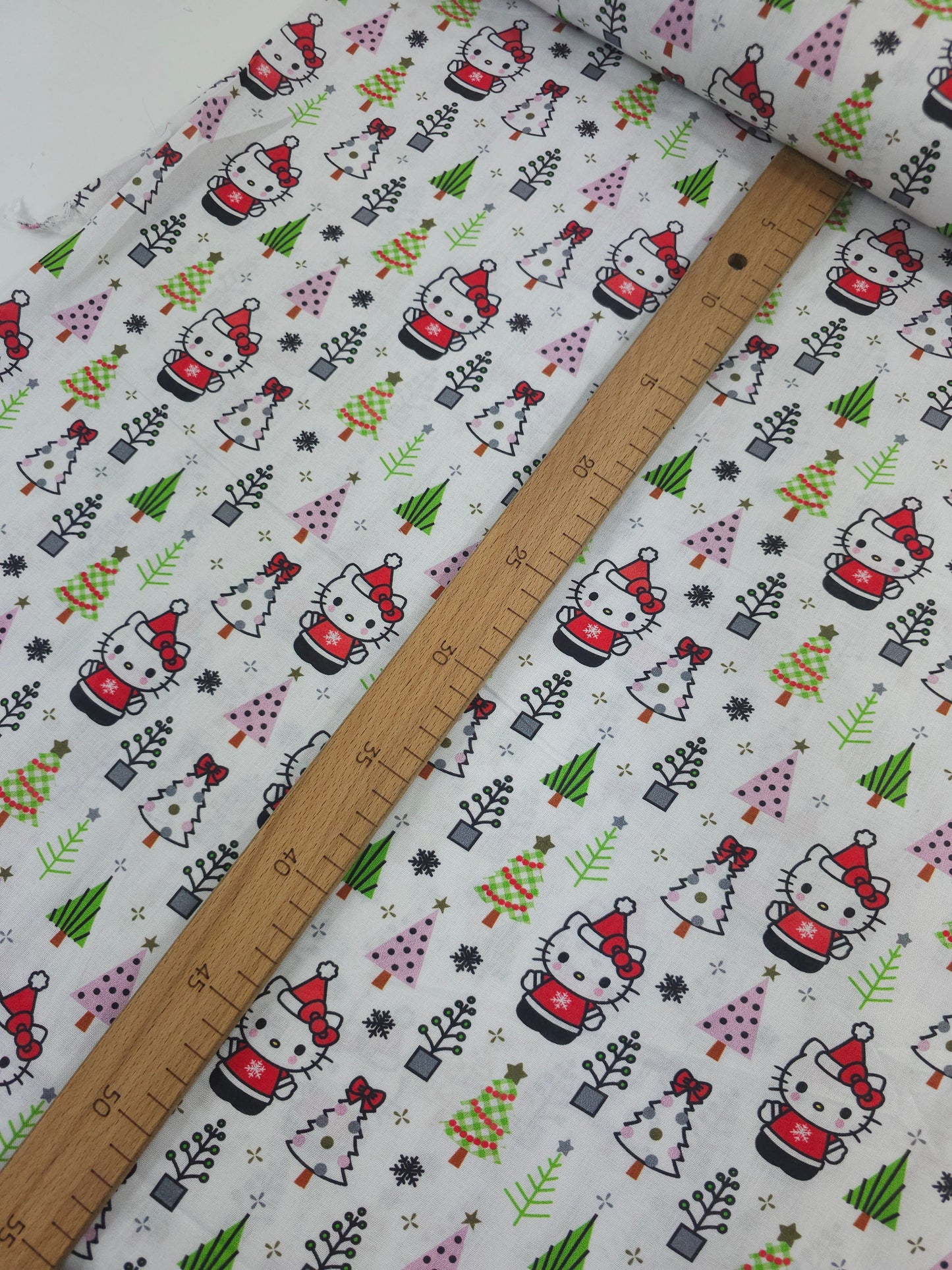 Hello Kitty Christmas 100% Cotton