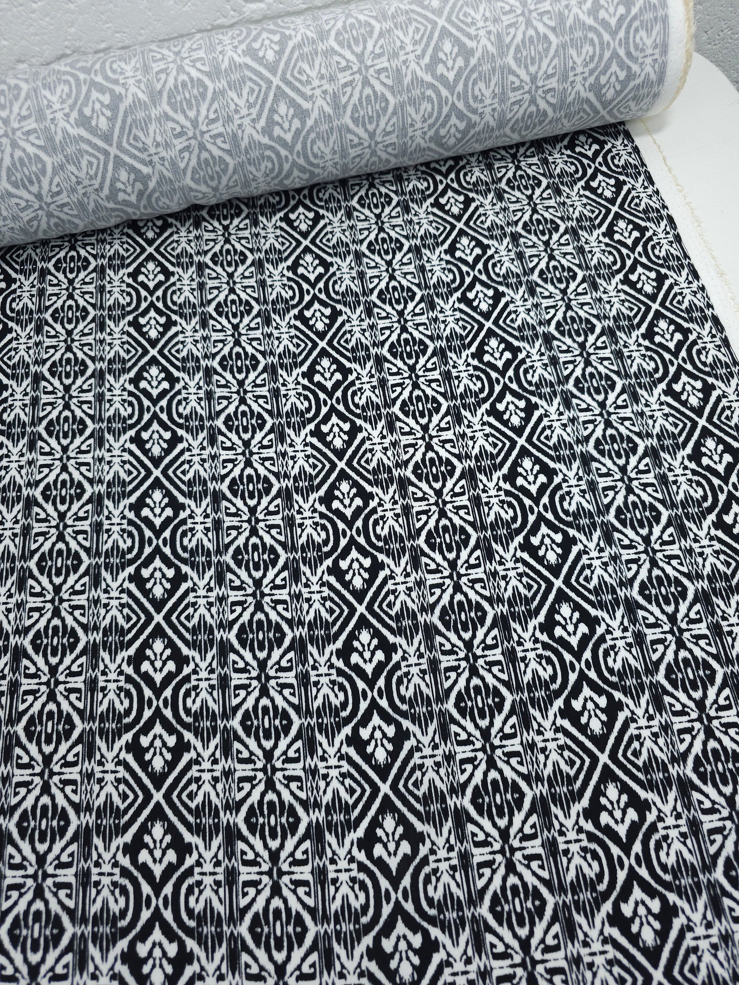 Black/White Static Damask Stripe Viscose Challis