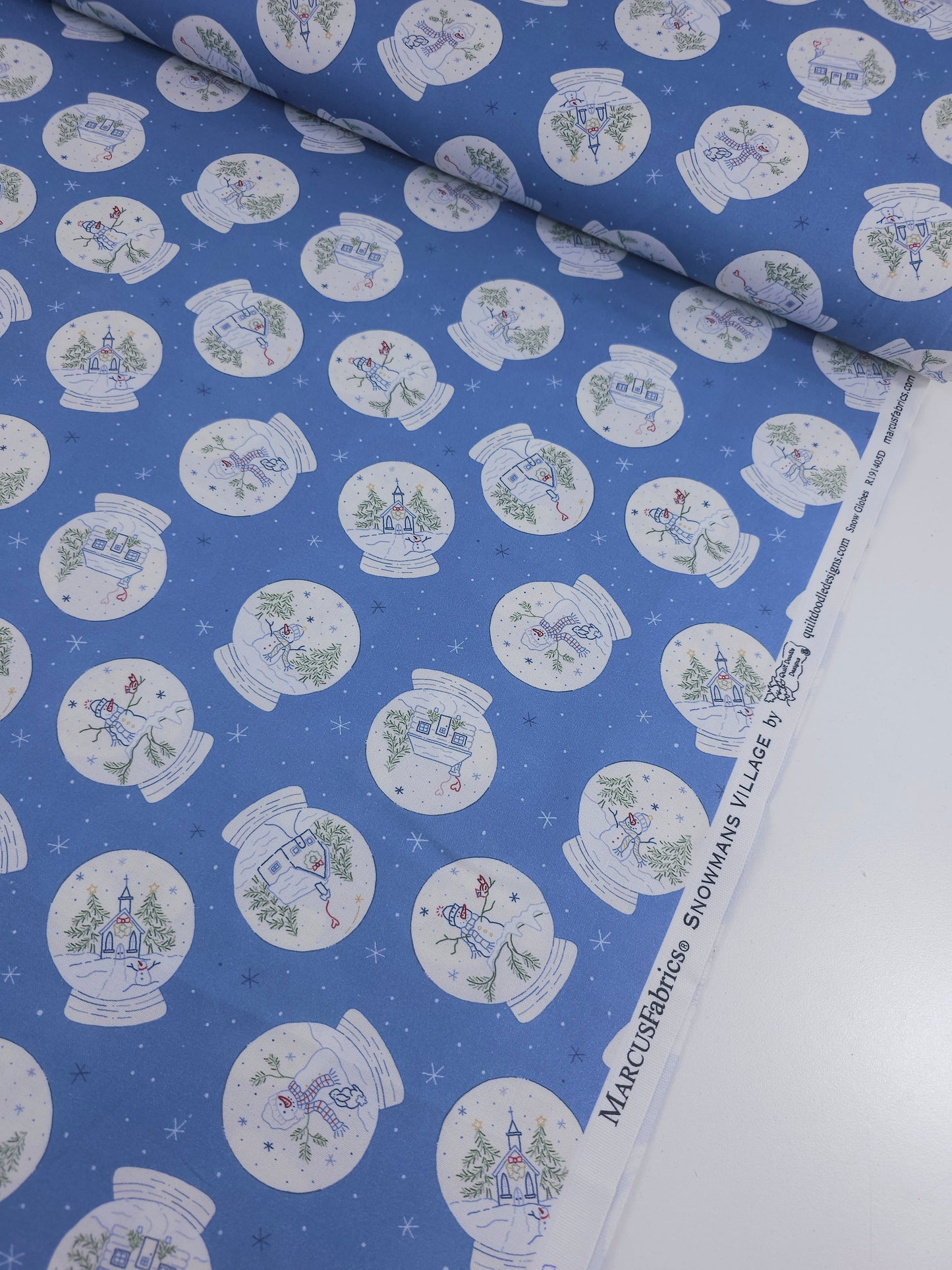 Snowglobes 100% Cotton