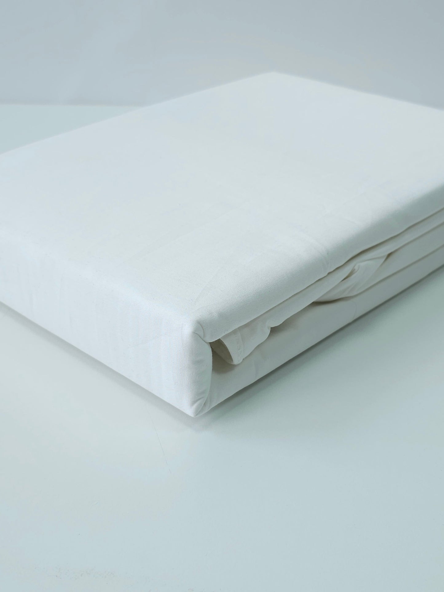 White Fitted Sheet - 100% Percale Cotton