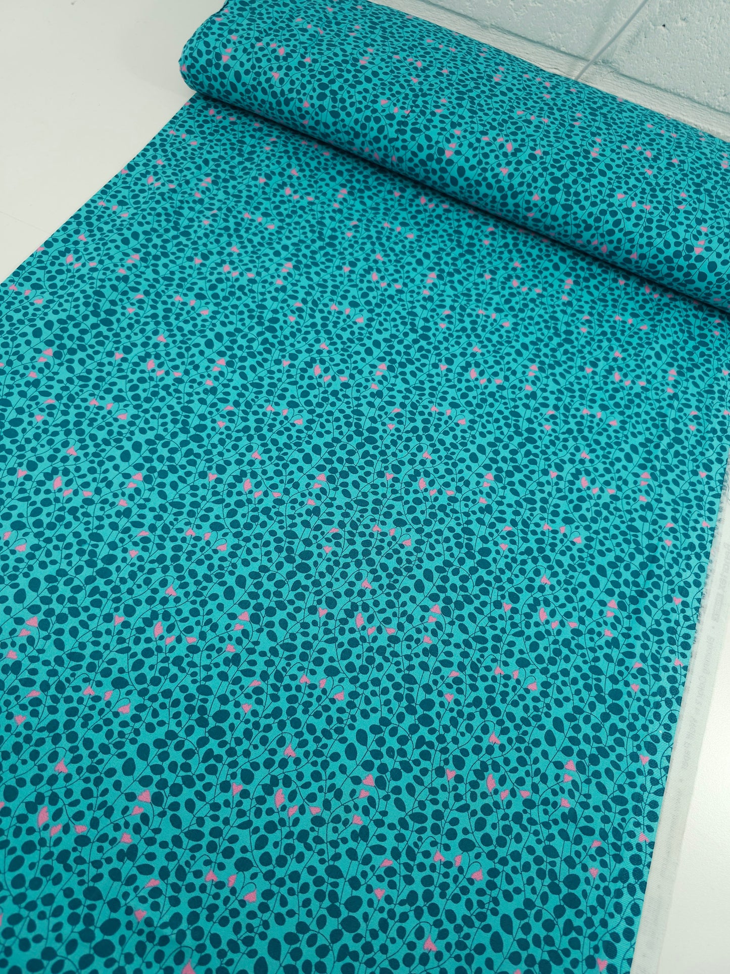 Teal/Pink Blooming Leaf Twine 100% Cotton - Benartex