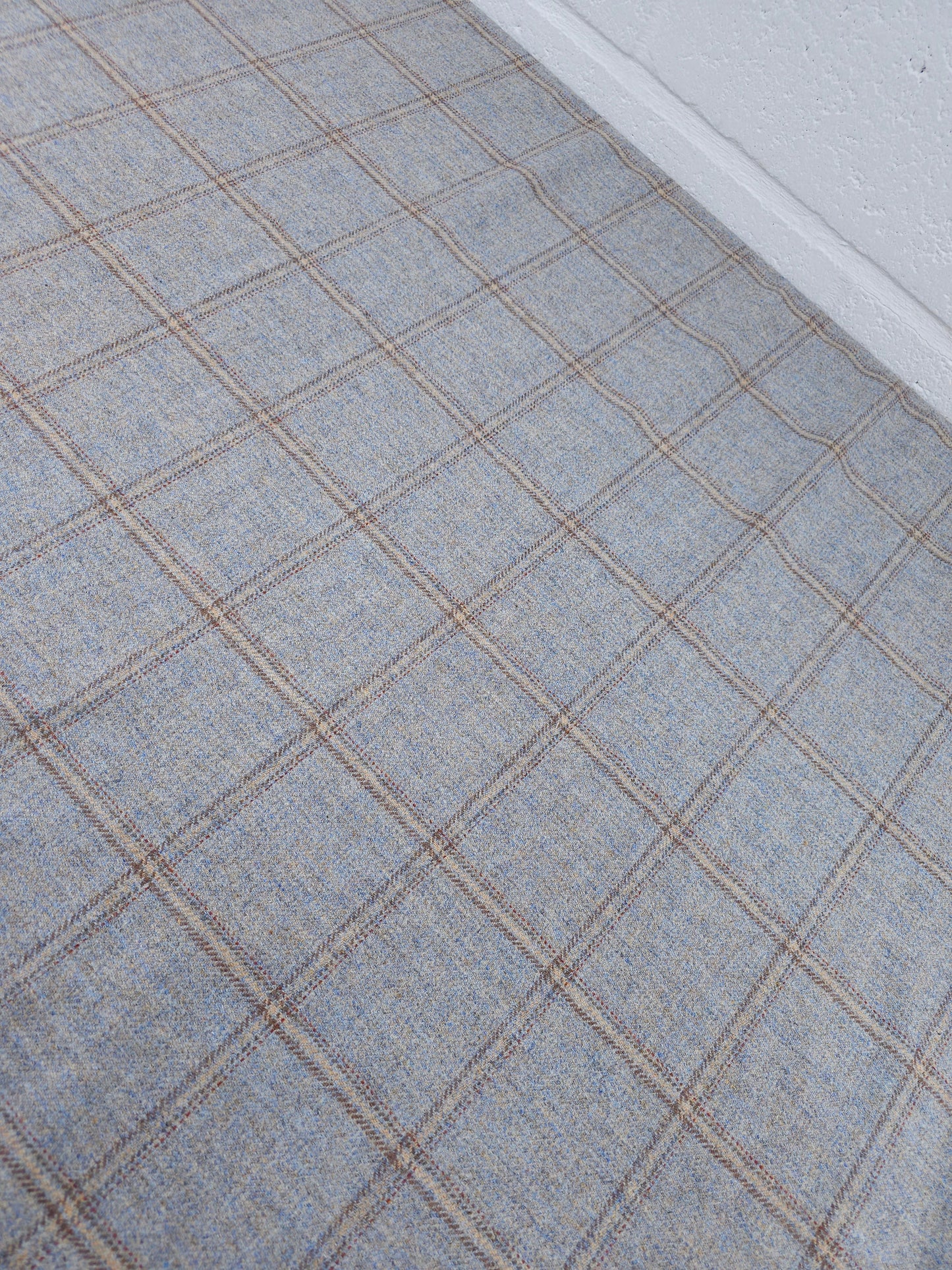 Powder Blue/Beige Speckle Square Check Soft 100% Wool *ABRAHAM MOON*