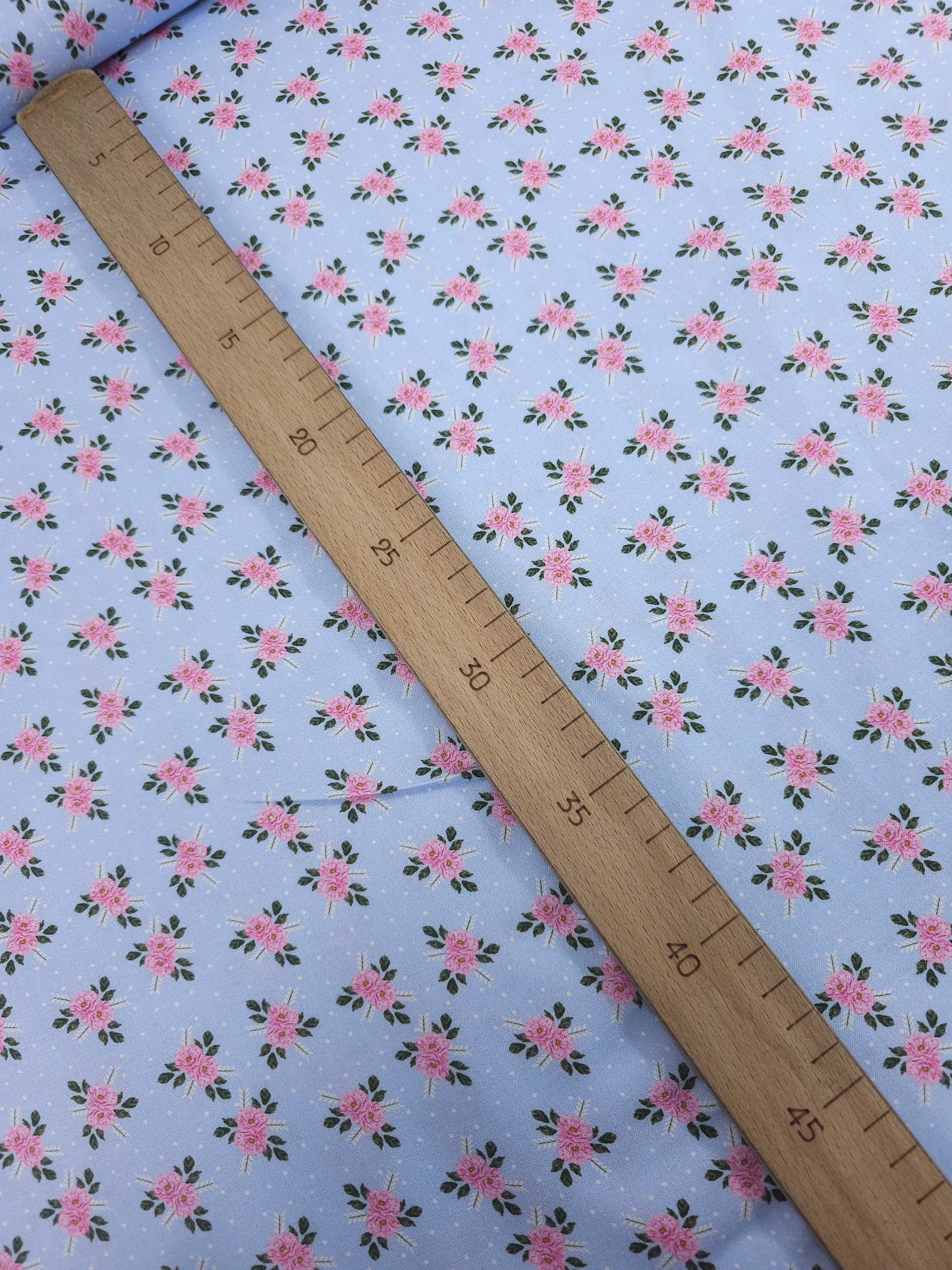 Ditsy Hydrangea Pair Floral 100% Cotton 55”