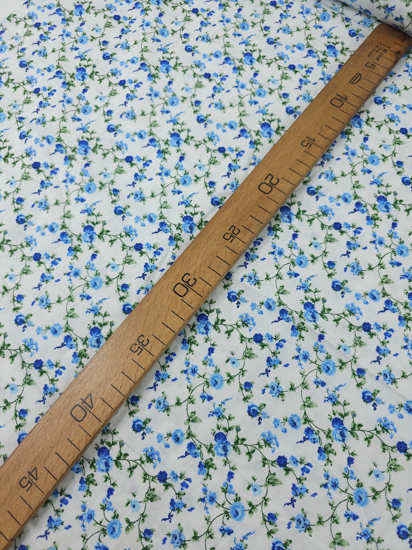 Blue/White Floating Rose Twine 100% Cotton