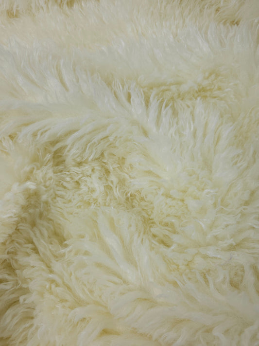 Ivory Cream Soft Shaggy Faux Fur