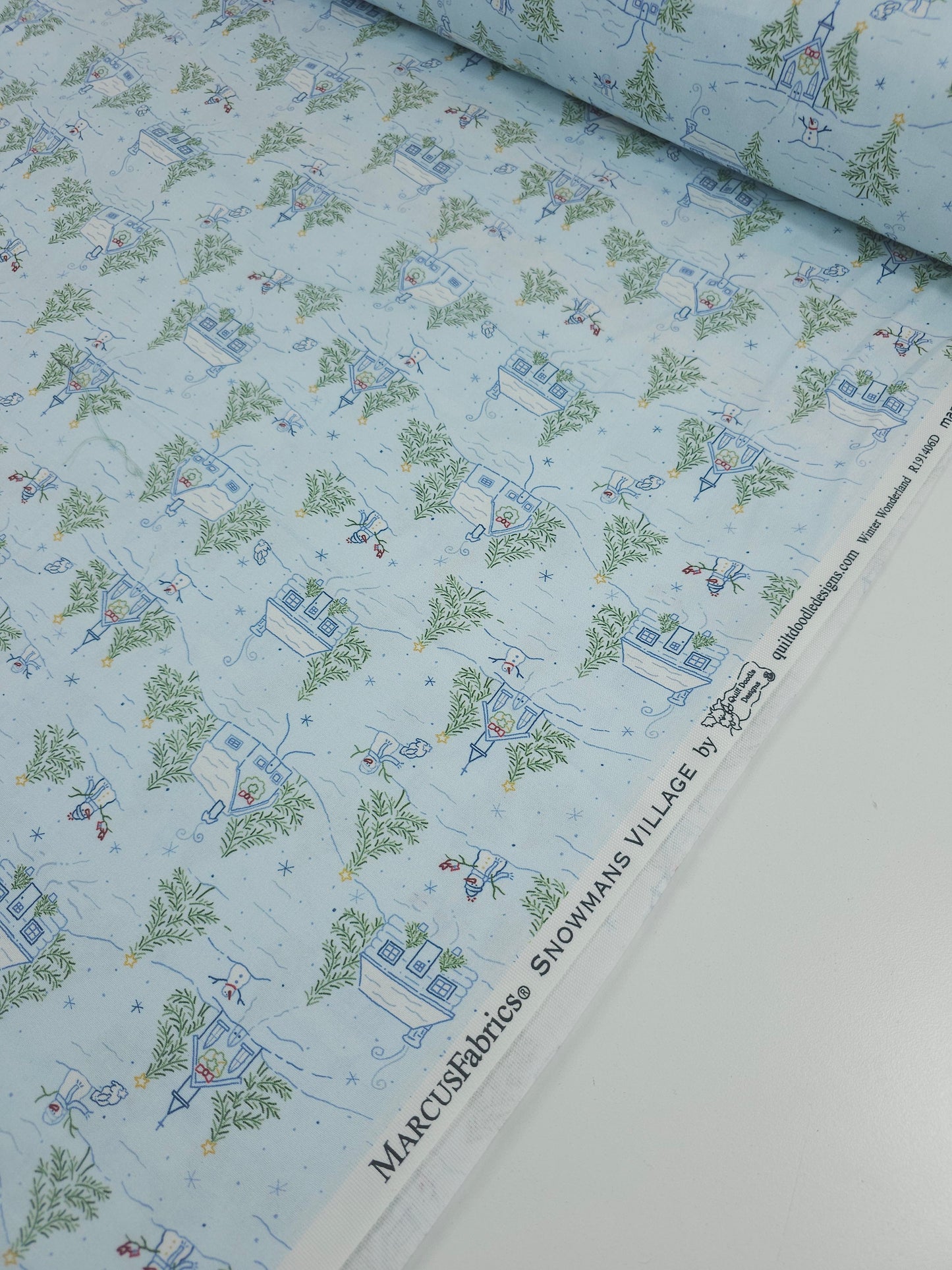 Snowman's Village 100% Cotton