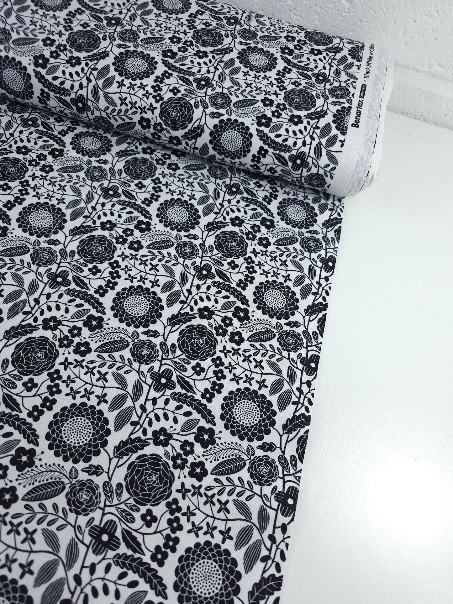 Black/White Floral Bloom 100% Cotton - Benartex *DEFECT*
