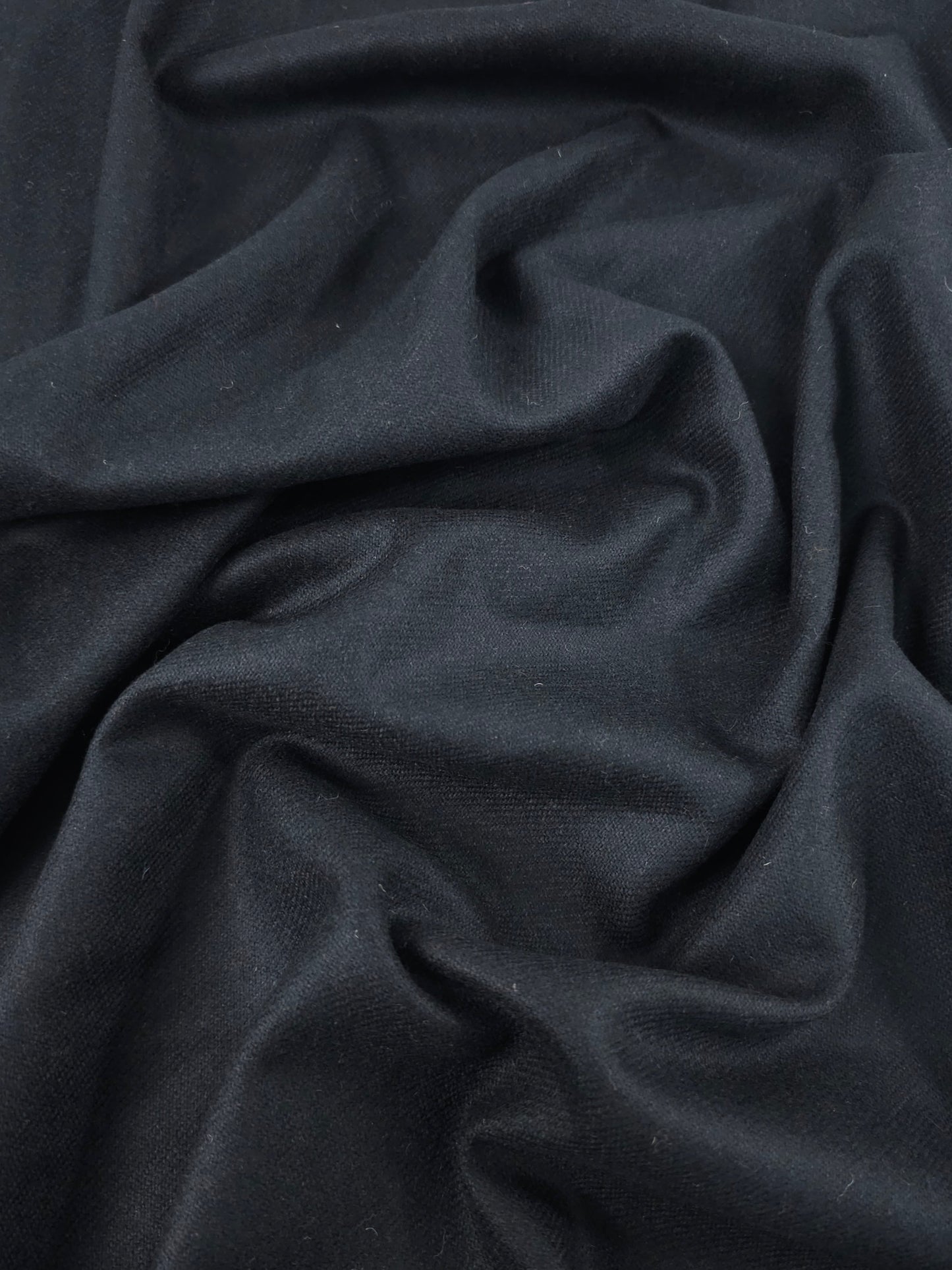 Black Twill Lightweight Soft 100% Wool *ABRAHAM MOON*