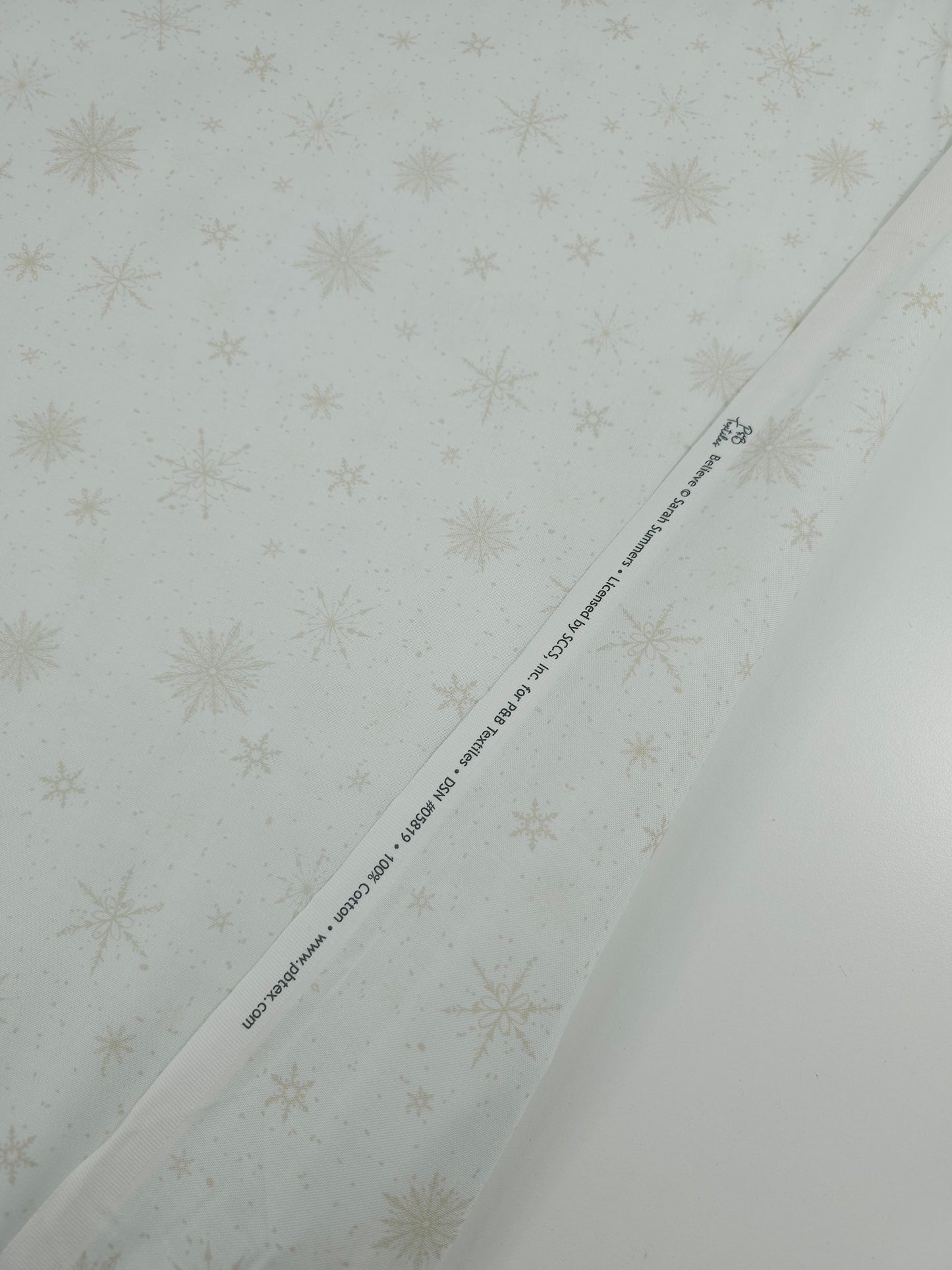 Beige/Off-White Snowflakes 100% Cotton