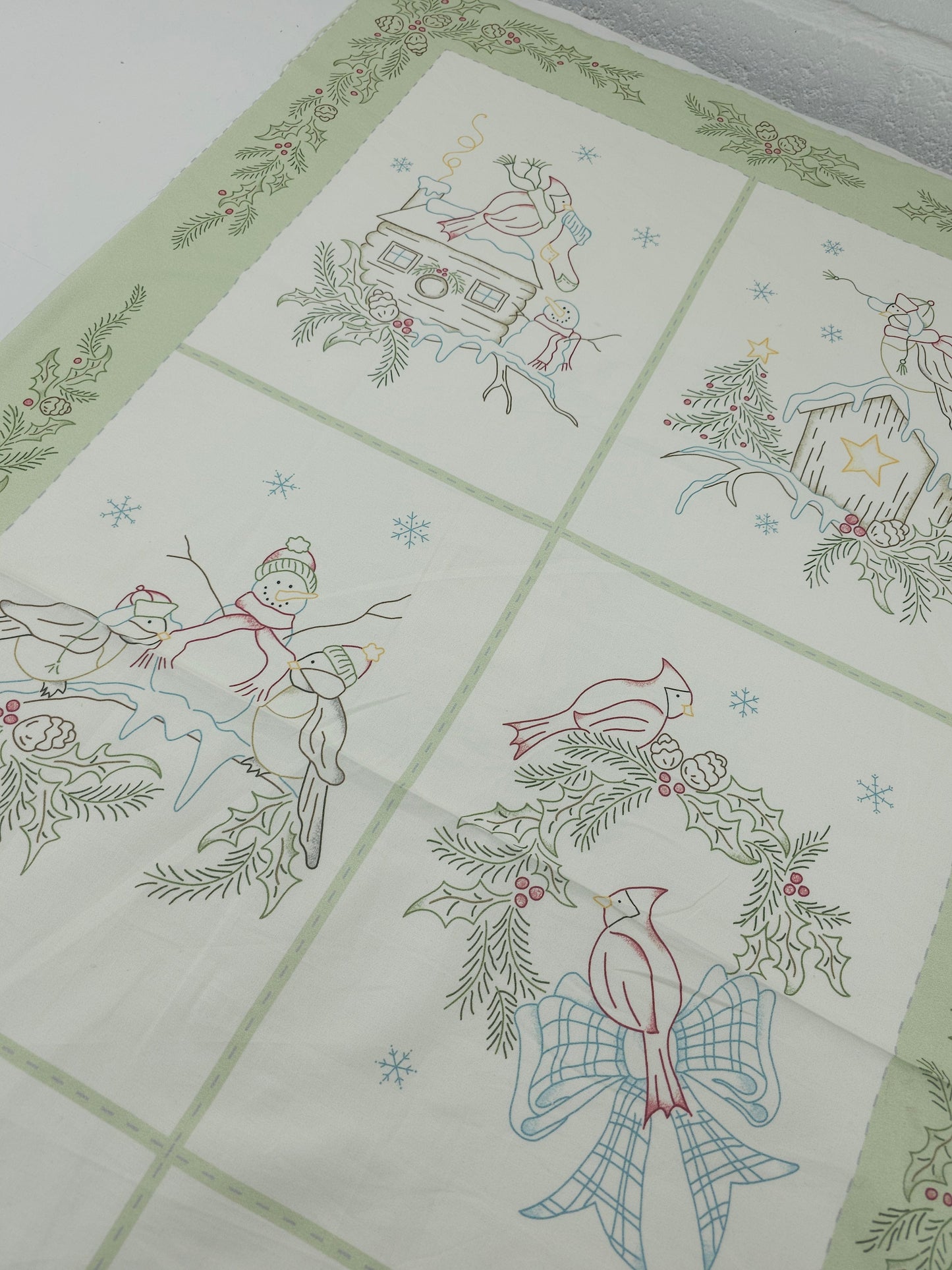 Christmas Song Bird 100% Cotton - 60cm Panel